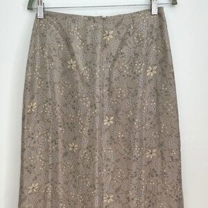 Silk skirt size 6